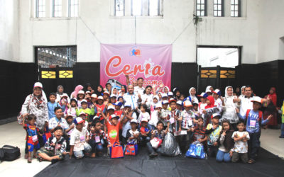 Ceria Bersama Kereta Api di Stasiun Tanjung Priuk